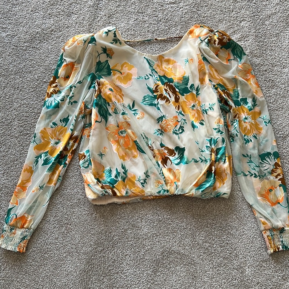 ASTR Muffy Top - Picture 3 of 6